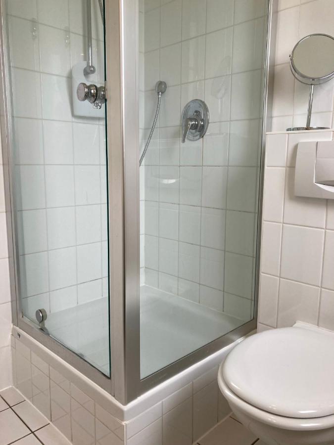 Ferienapartment-Ruegen Neddesitz エクステリア 写真